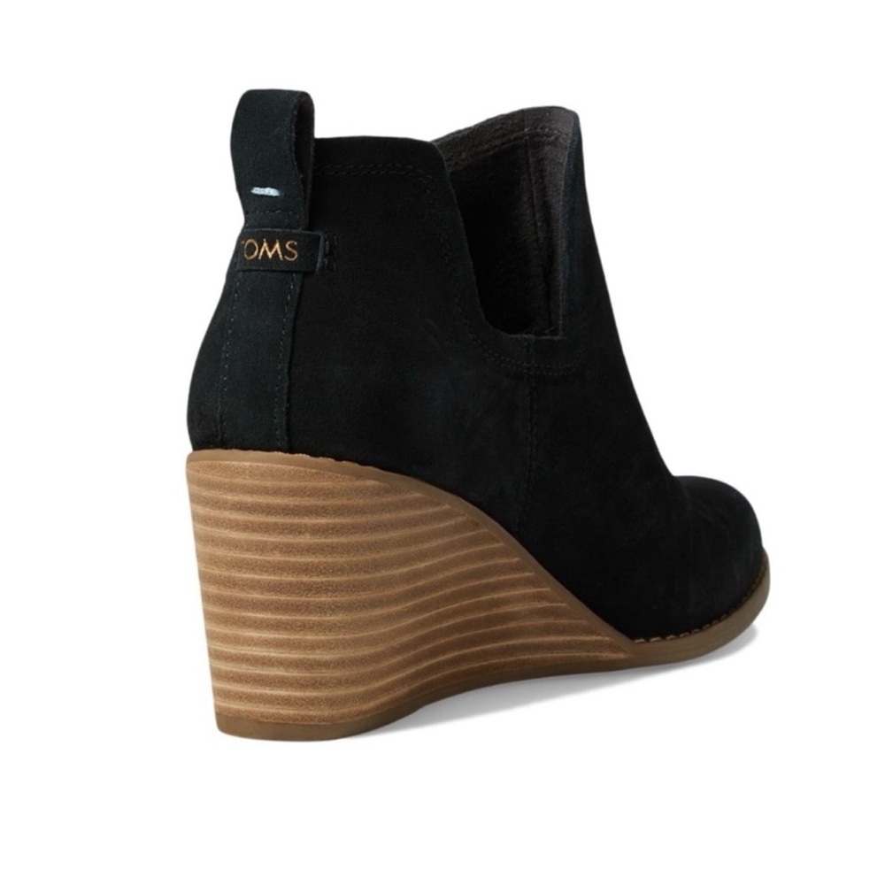 TOMS Black Suede Wedge Ankle Bootie NWT Never worn